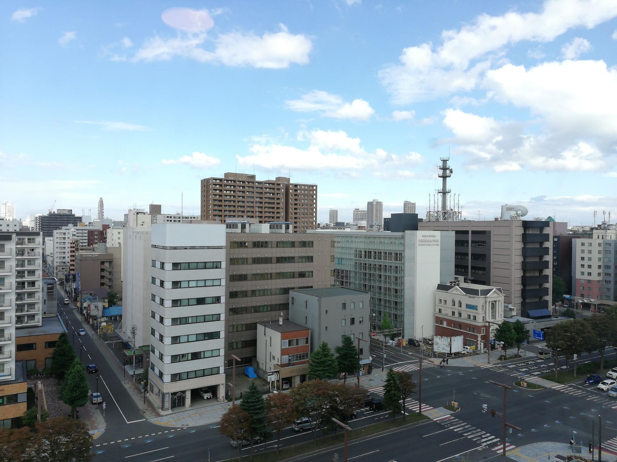 Sapporo Prince Hotel Eksteriør billede View of the station