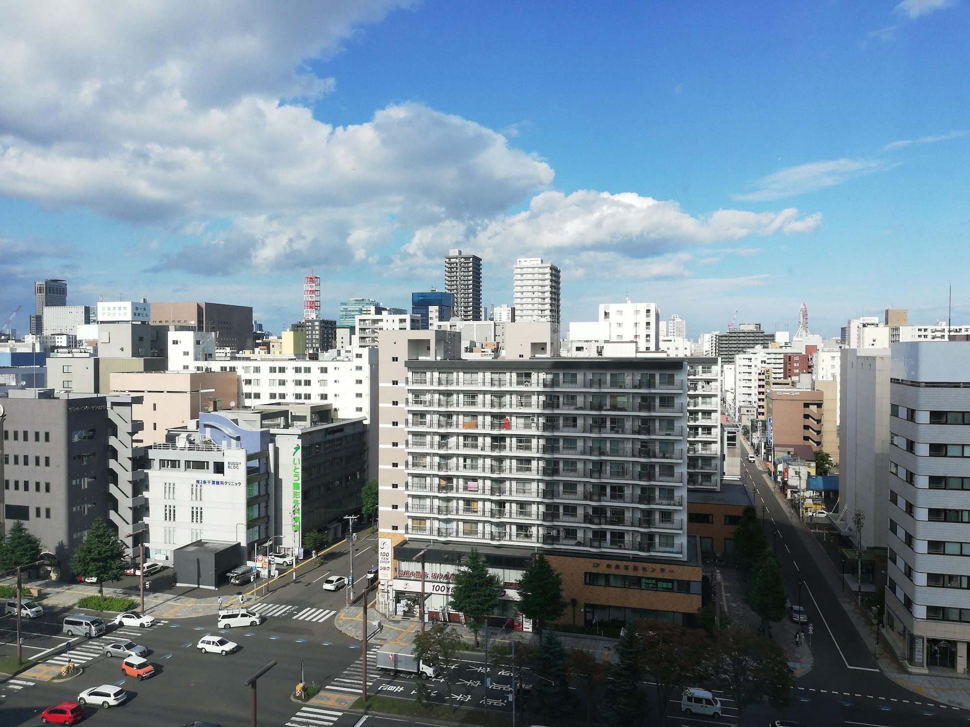 Sapporo Prince Hotel Eksteriør billede View of the city