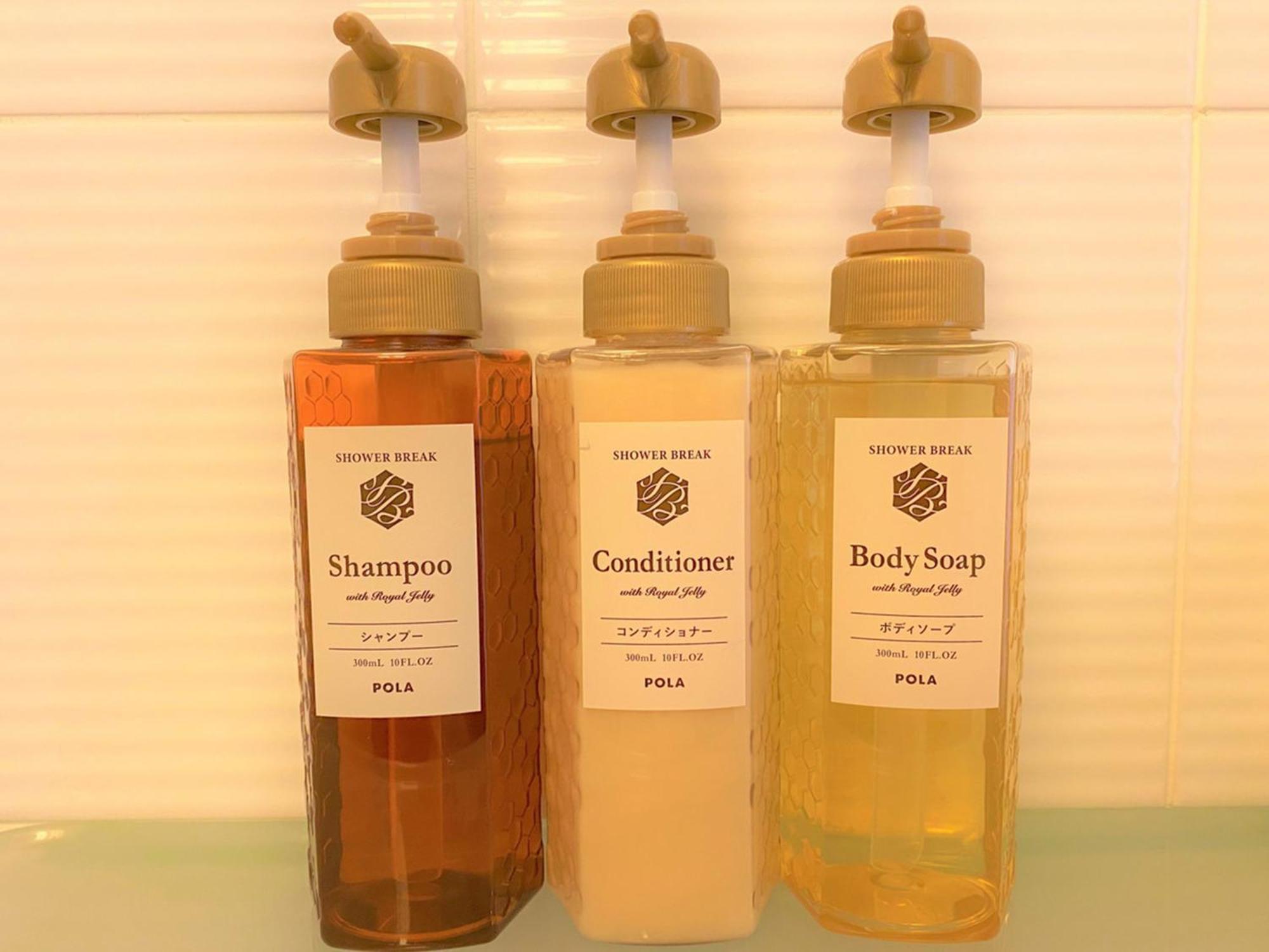 Sapporo Prince Hotel Eksteriør billede Shampoo, conditioner, and body soap